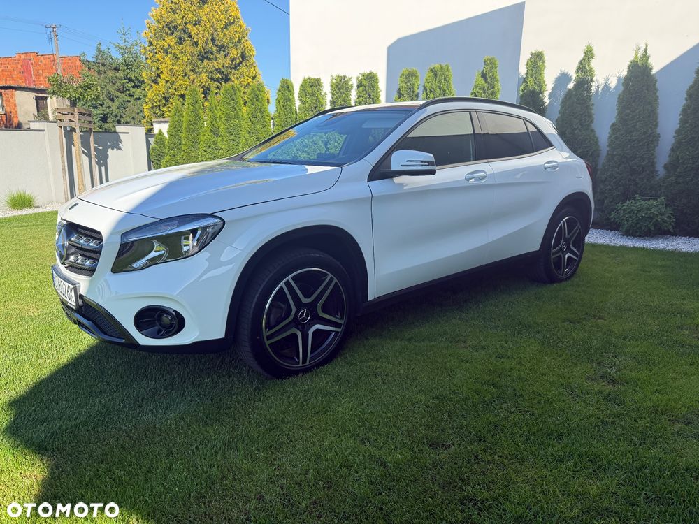 Mercedes-Benz GLA 220 4-Matic - 18