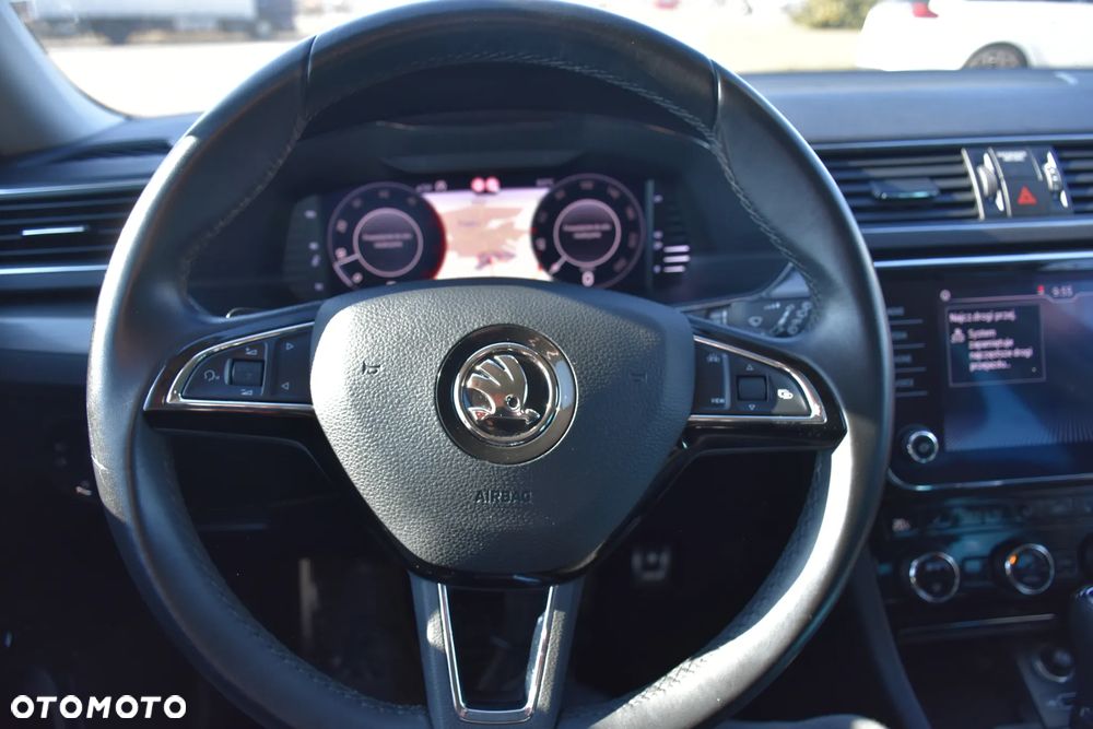 Skoda Superb 2.0 TDI DSG Style - 21