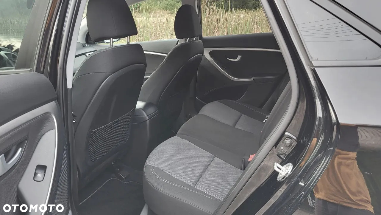 Hyundai i30 1.4 Intro Edition - 20