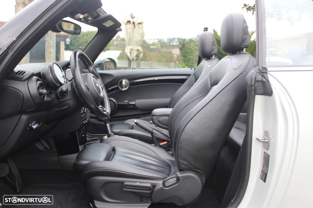 MINI Cabrio Cooper SD Auto Desportiva - 16