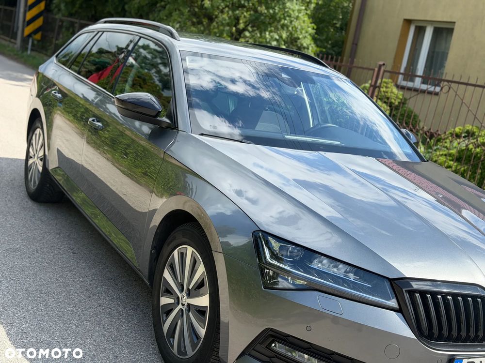 Skoda Superb 2.0 TDI SCR Style DSG - 38