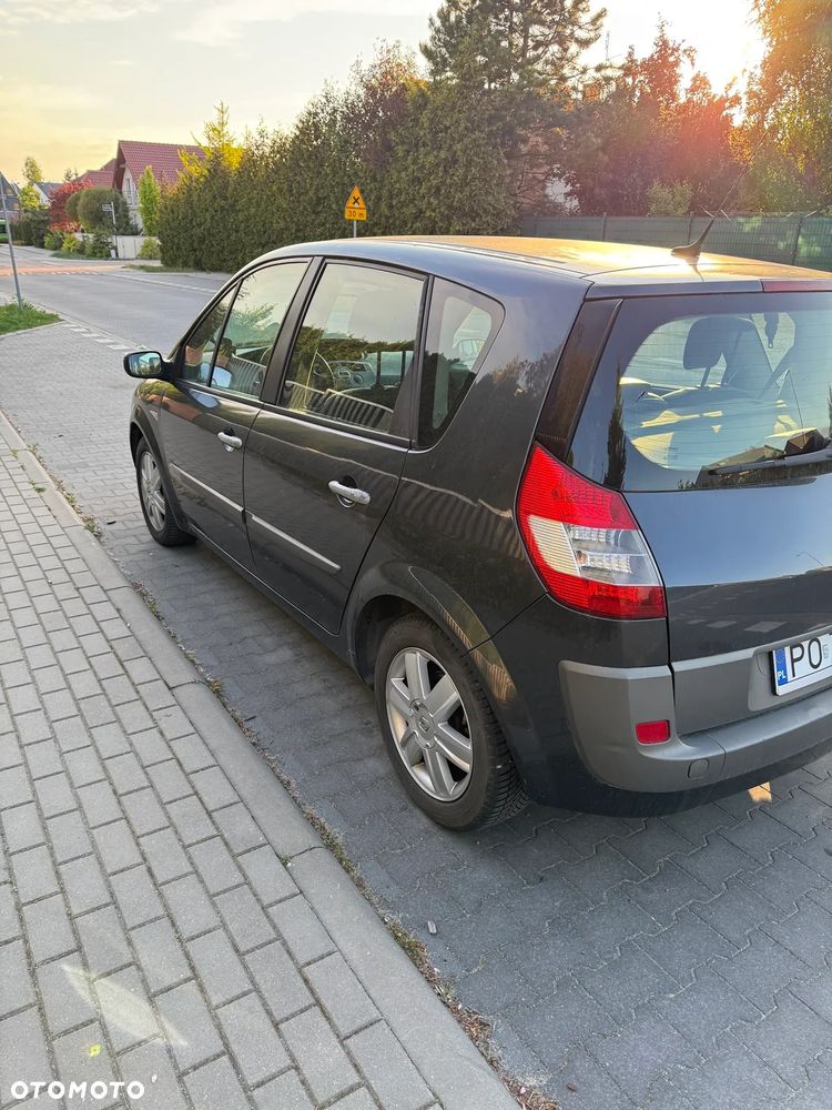 Renault Scenic 1.5 dCi Luxe Privilege - 3