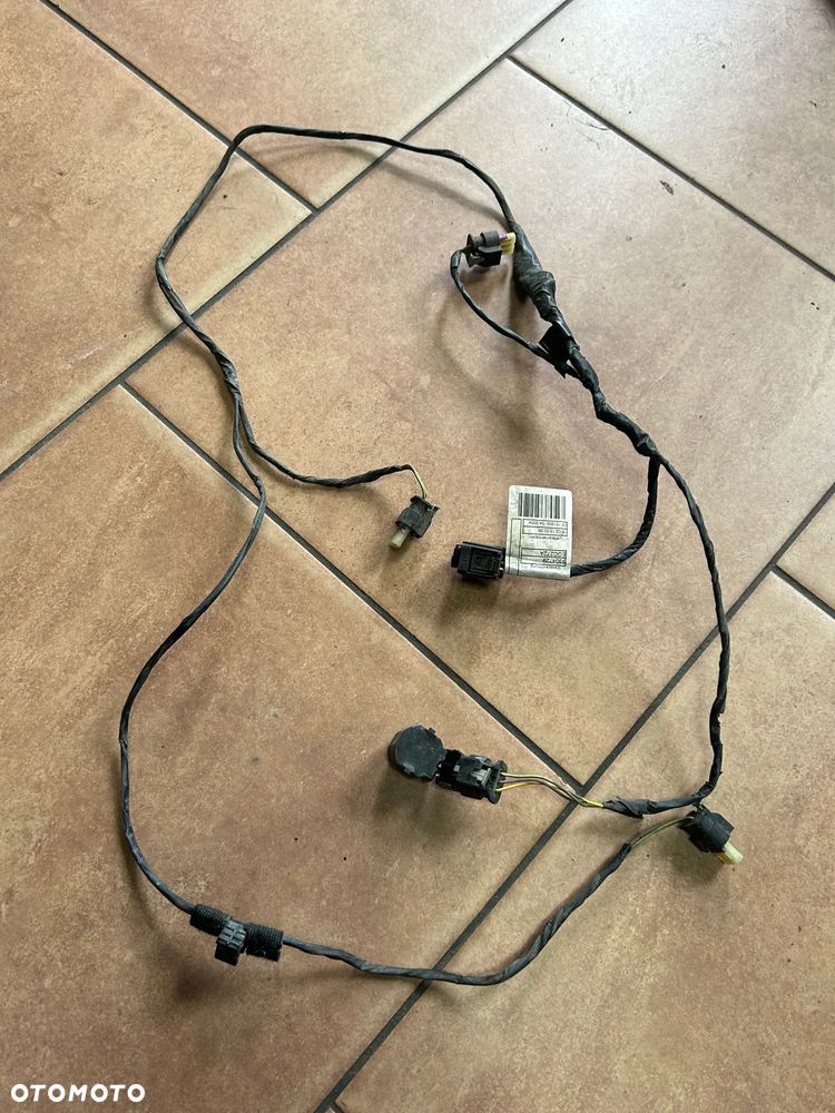BMW F25 WIĄZKA CZUJNIKÓW PDC TYŁ TYLNA 9304730 - 1