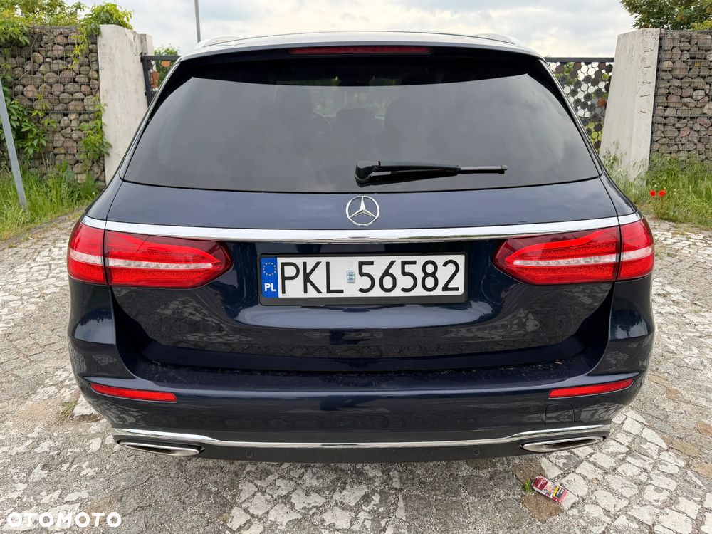 Mercedes-Benz Klasa E 400 4Matic 9G-TRONIC AMG Line - 14