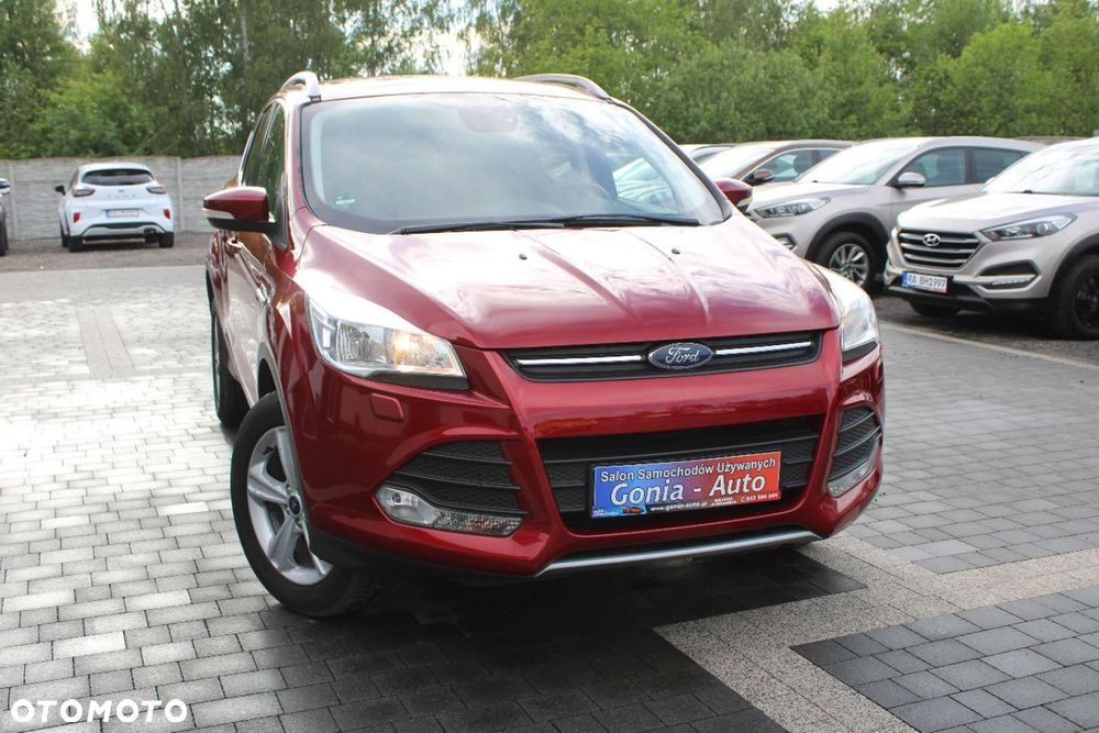 Ford Kuga 1.5 EcoBoost 2x4 Titanium - 9