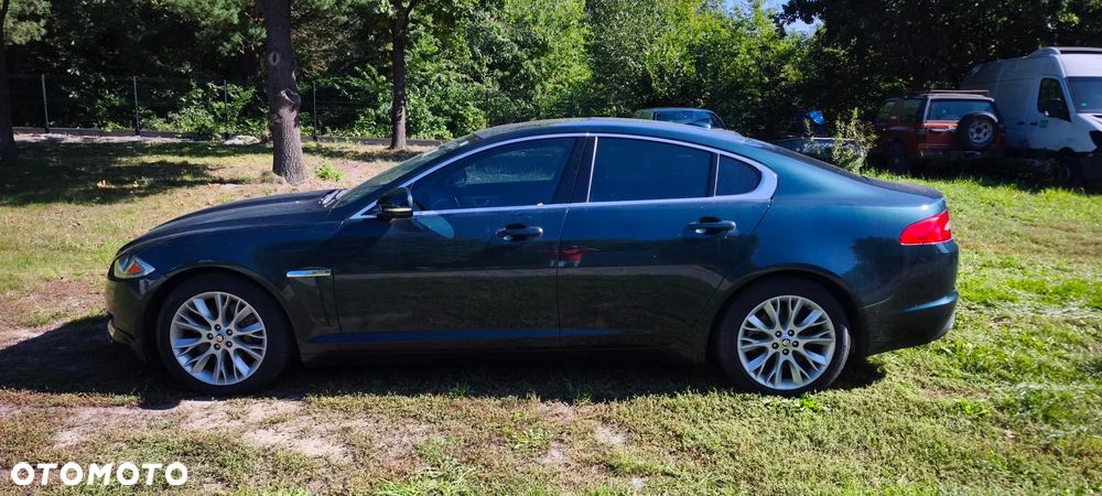 Jaguar XF - 17