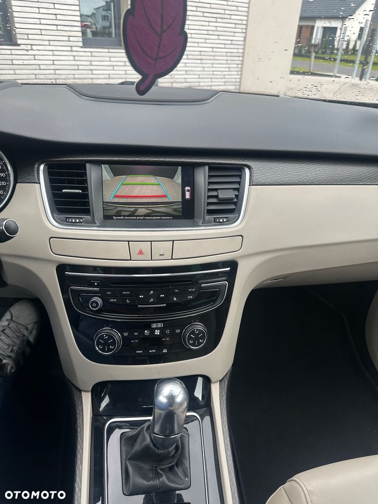 Peugeot 508 RXH BlueHDi 180 EAT6 Stop&Start - 23