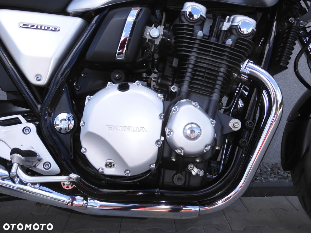 Honda CB - 8