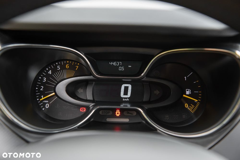 Renault Captur (ENERGY) TCe 90 BOSE EDITION - 19