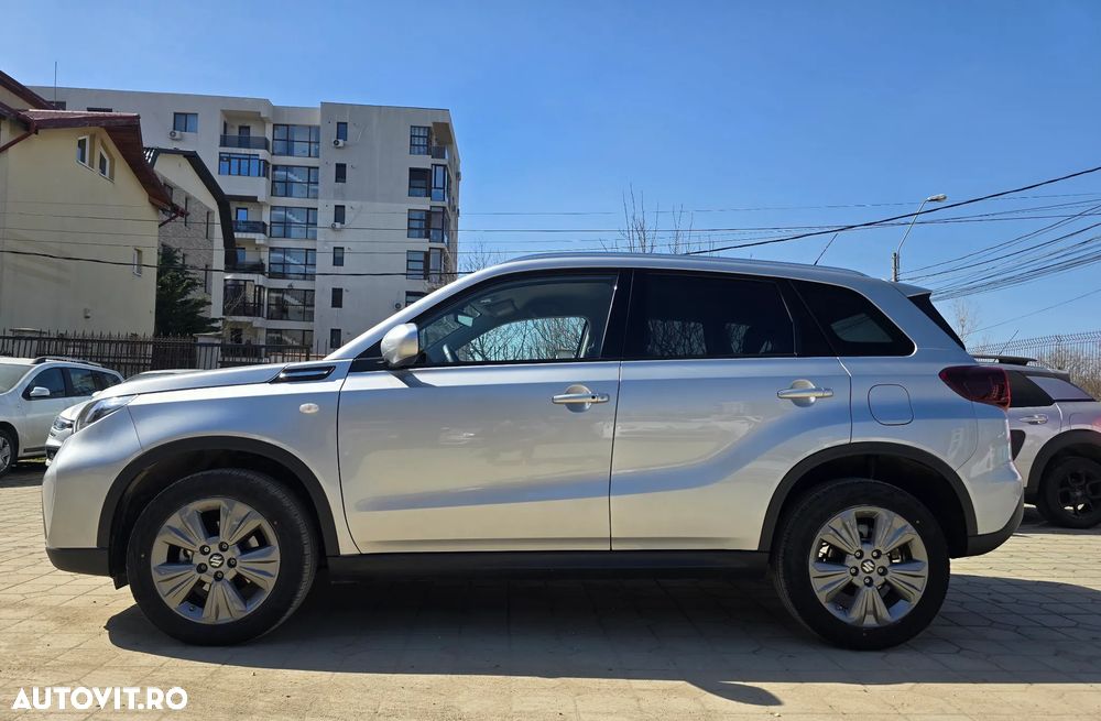 Suzuki Vitara 1.4 Boosterjet MHEV Passion - 7