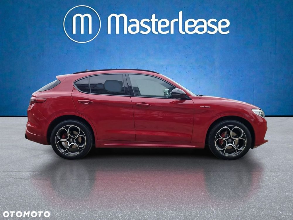 Alfa Romeo Stelvio - 7
