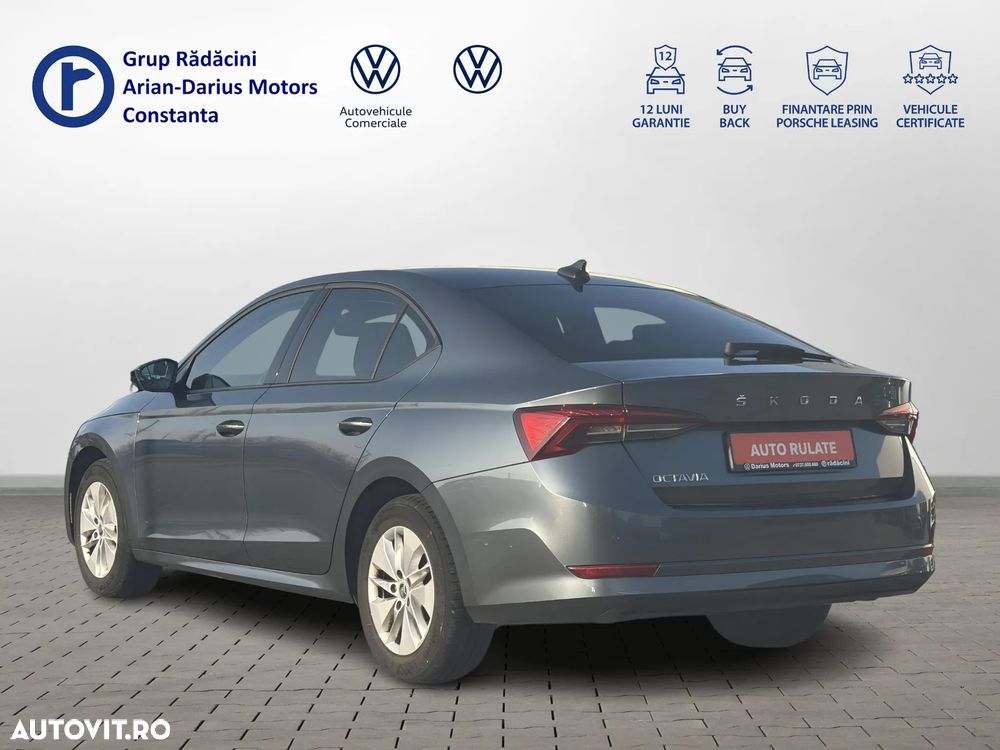 Skoda Octavia 2.0 TDI DSG Ambition - 3