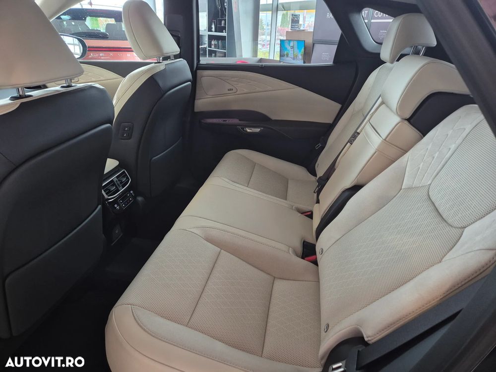 Lexus Seria RX 450h+ E-Four PHEV Luxury - 7