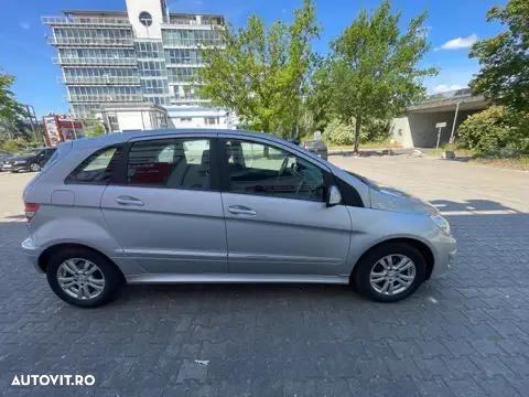 Mercedes-Benz B 180 CDI - 2
