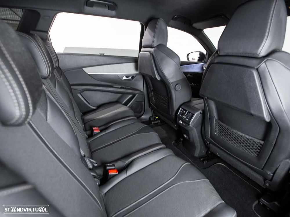 Peugeot 5008 1.2 PureTech GT EAT8 - 11
