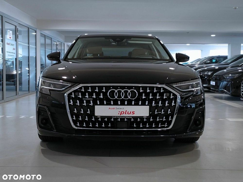 Audi A8 - 2