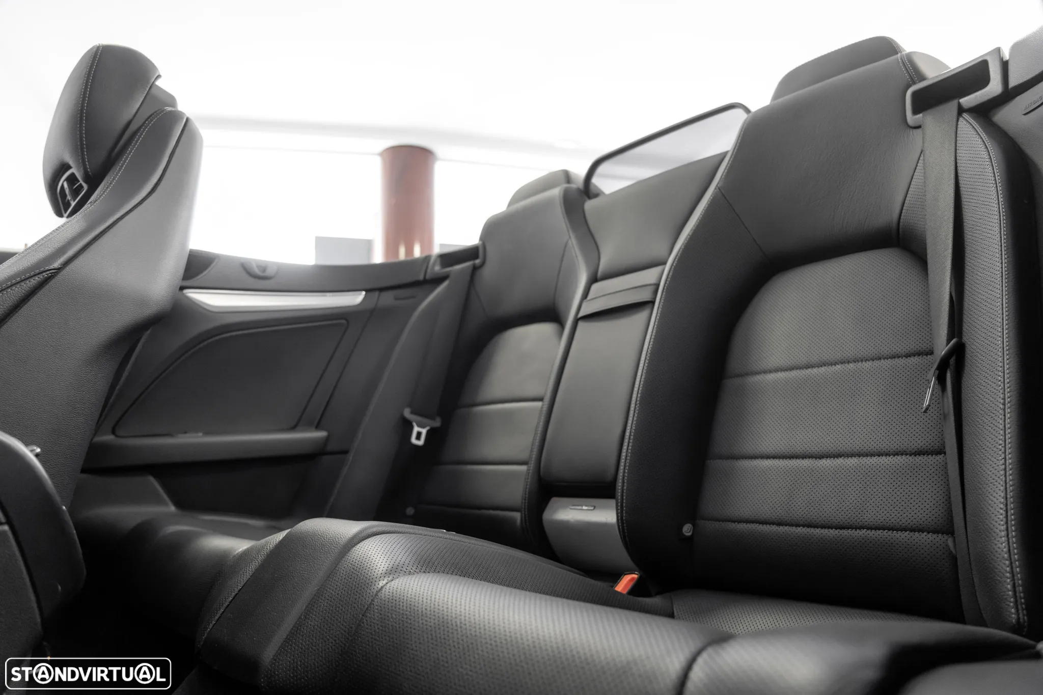 Mercedes-Benz E 250 CGi Avantgarde BlueEfficiency Auto - 13