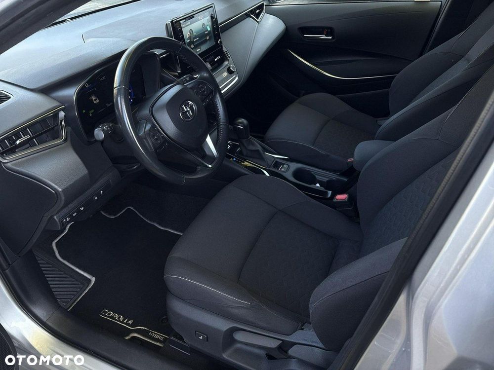 Toyota Corolla 1.8 Hybrid Comfort - 10