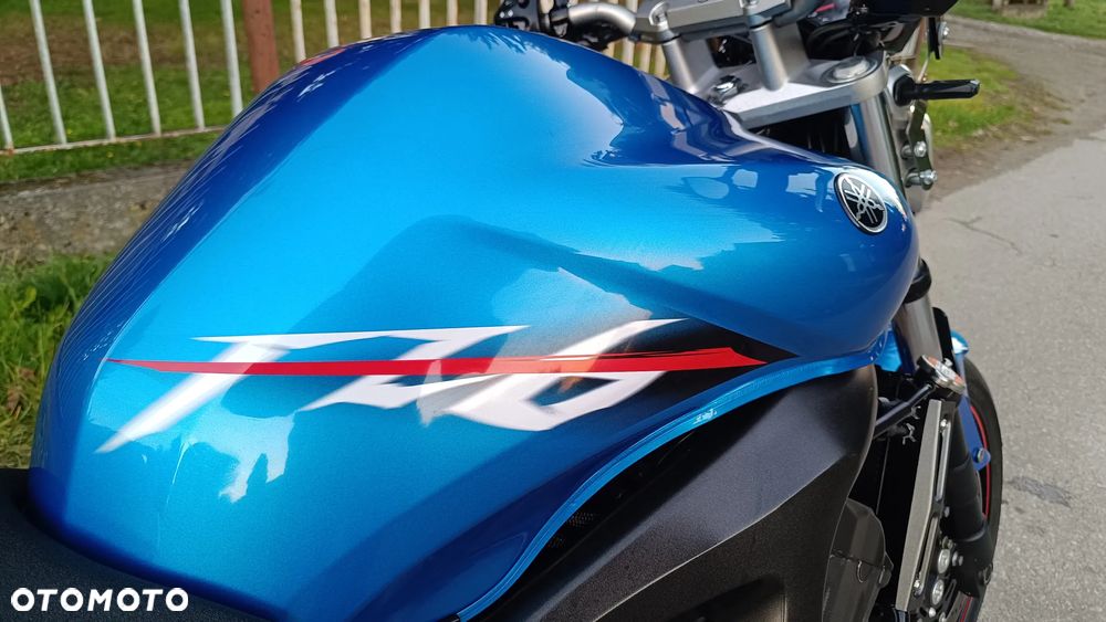 Yamaha FZ - 15
