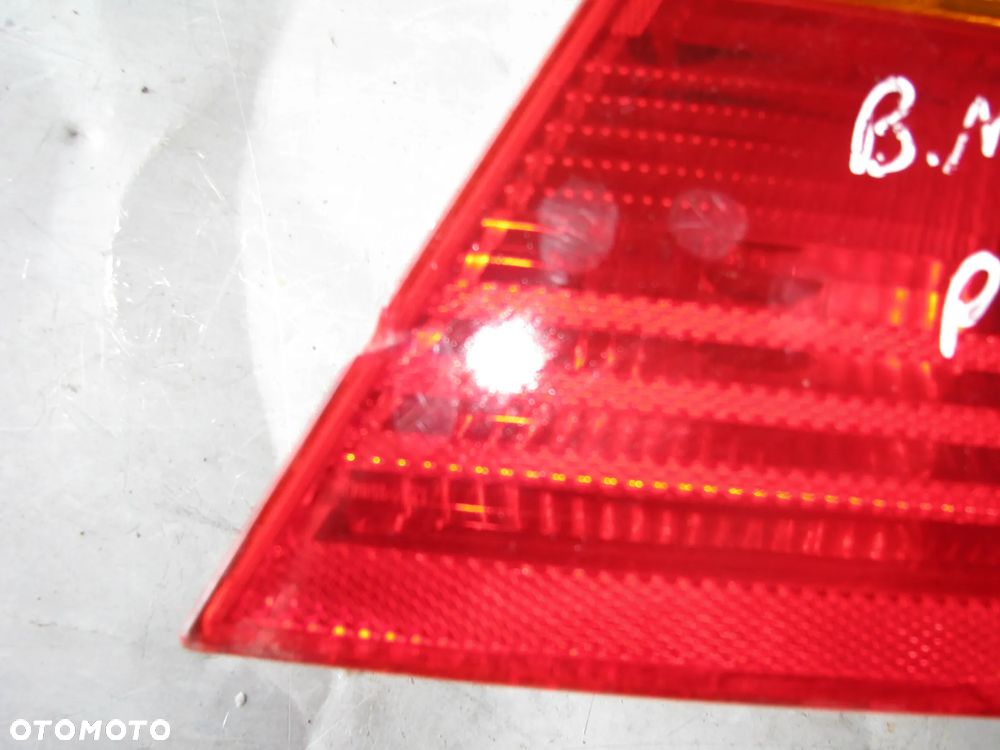 BMW E46 LAMPA PRAWY TYŁ SEDAN - 2