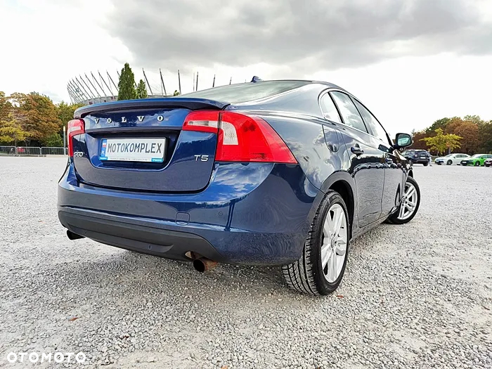 Volvo S60 2.5 T5 - 12
