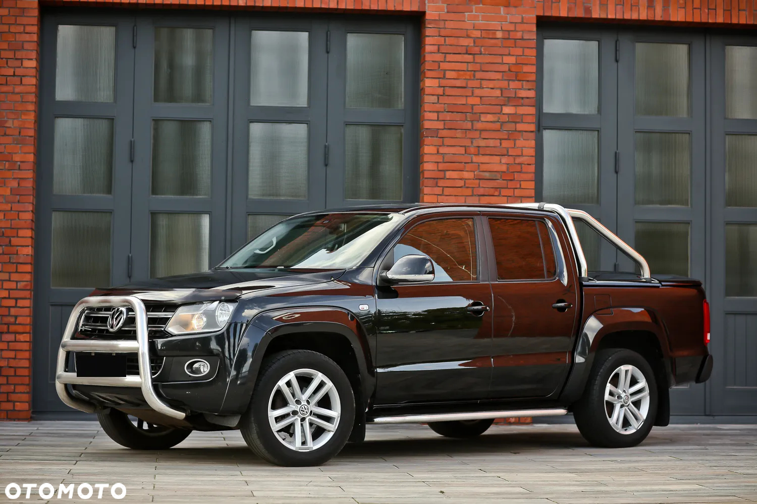 Volkswagen Amarok 2.0 BiTDI 4MOTION Autm Highline - 8