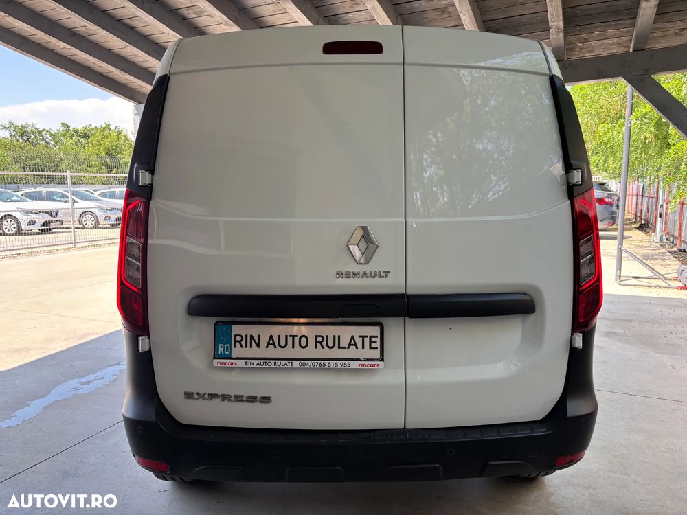 Renault Express - 7