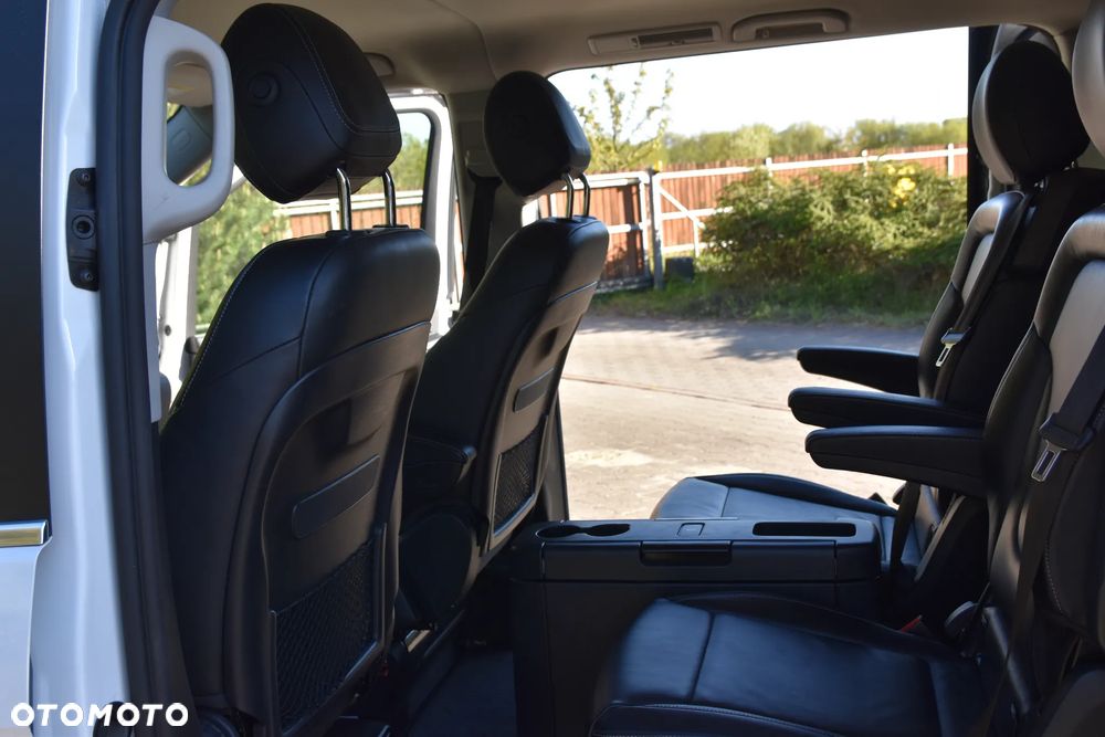 Mercedes-Benz Klasa V 250 (BlueTEC) d Avantgarde 7G-Tronic (d³ugi) - 13