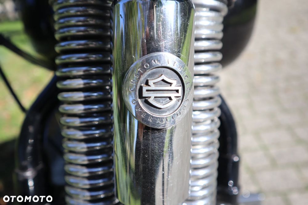 Harley-Davidson Dyna - 15