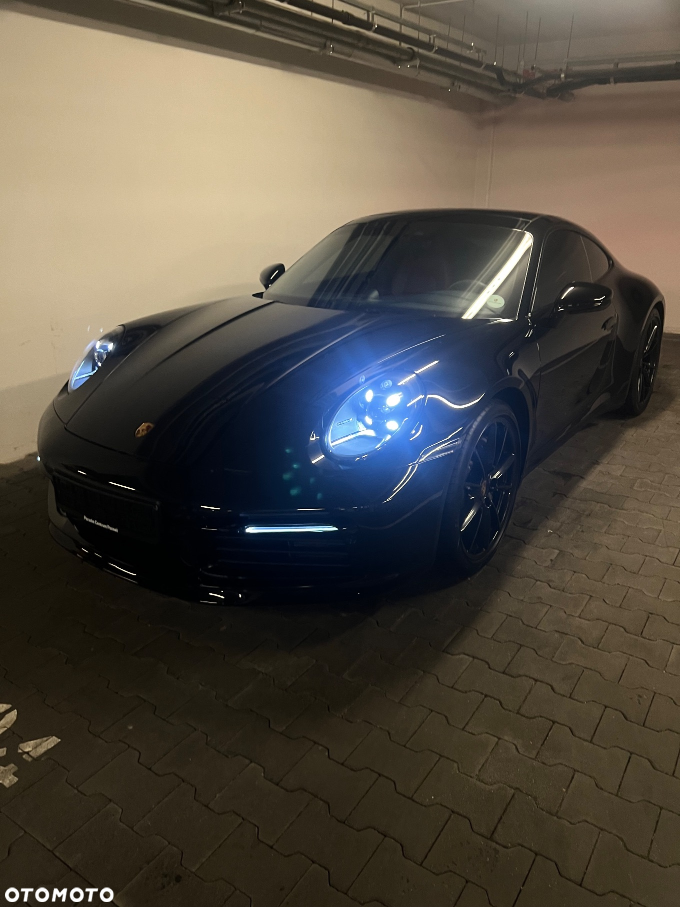 Porsche 911 Carrera - 19