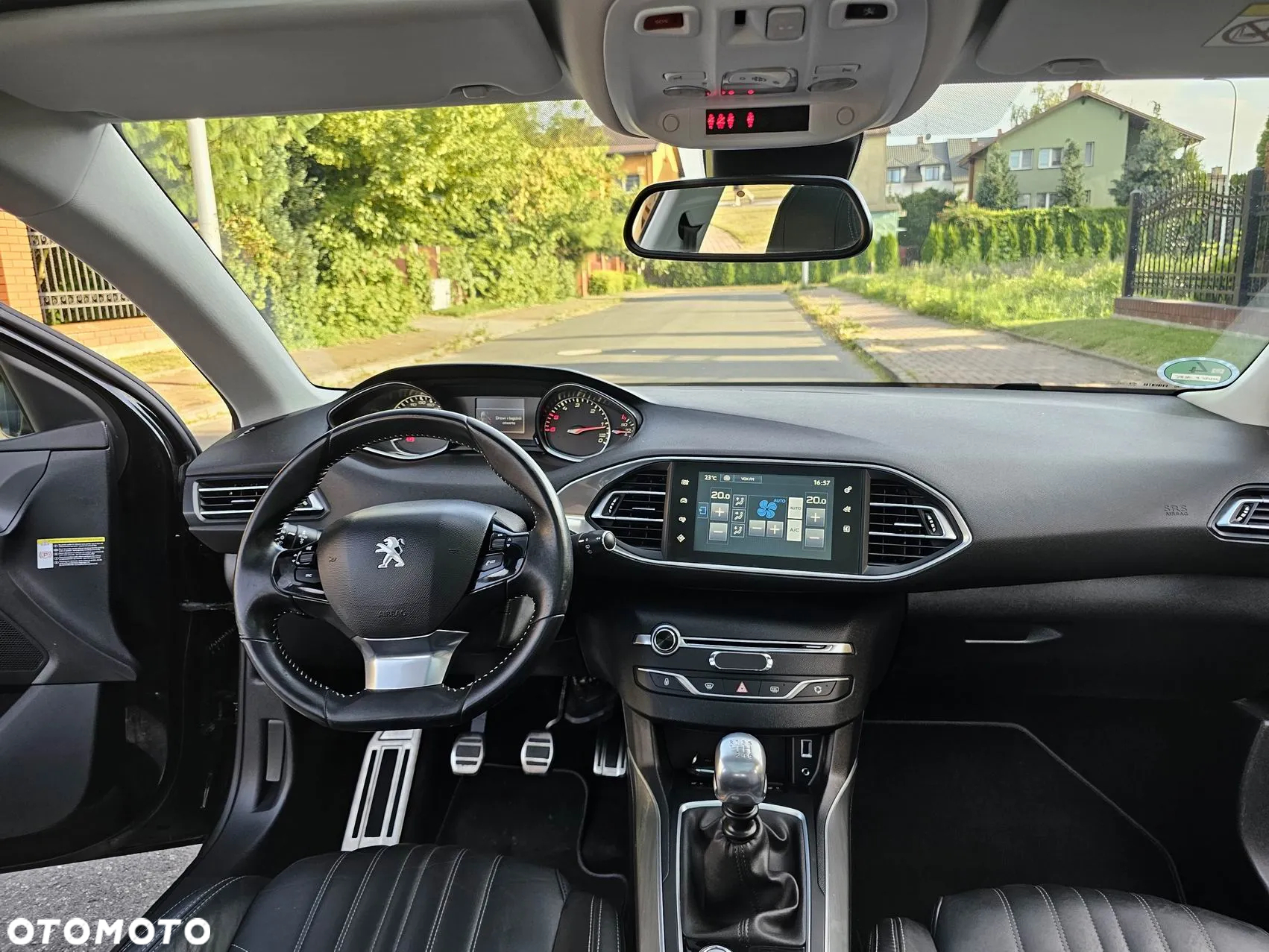 Peugeot 308 BlueHDi FAP 150 Stop&Start Allure - 23