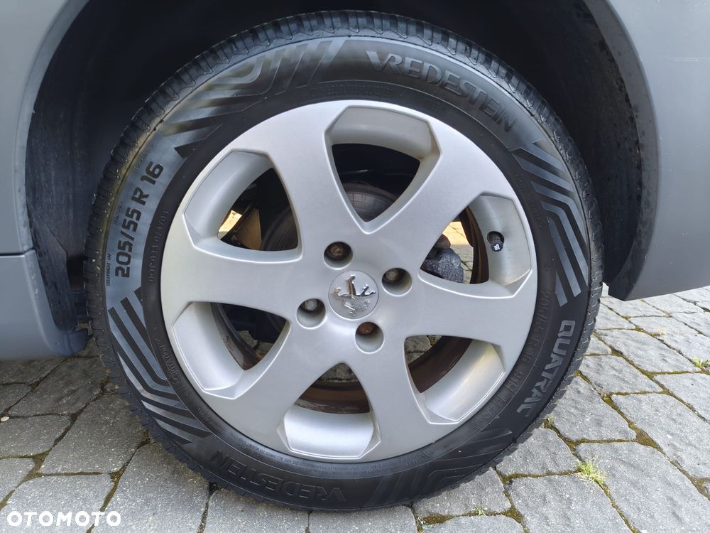 Peugeot 207 1.6 VTi Outdoor - 20