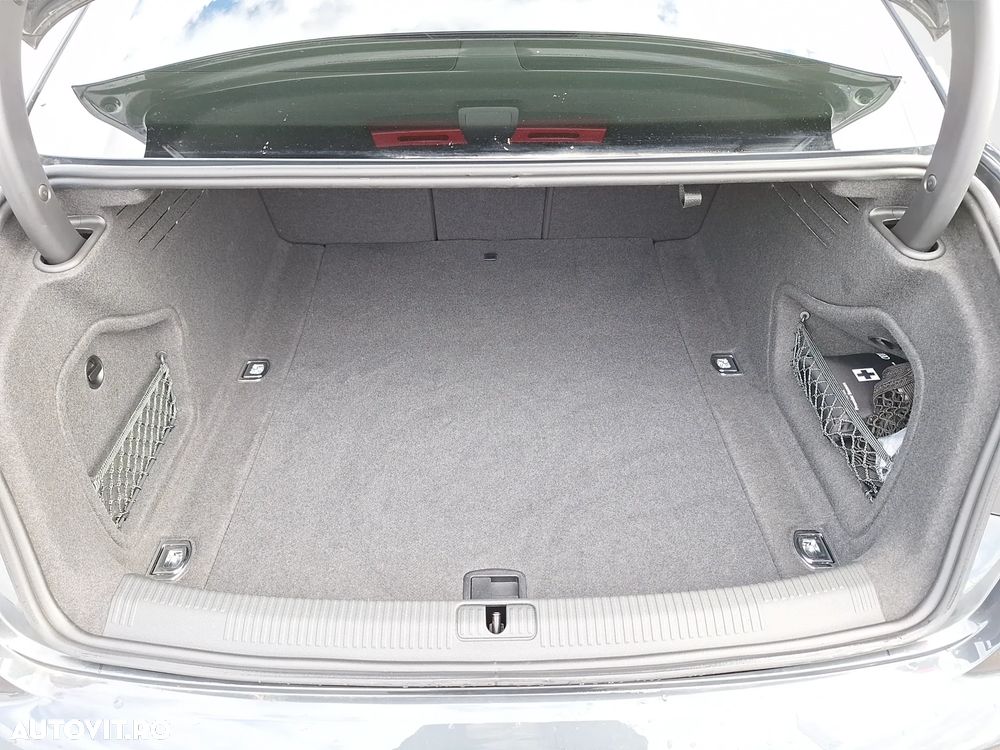 Audi A4 35 TDI S tronic MHEV Advanced - 12