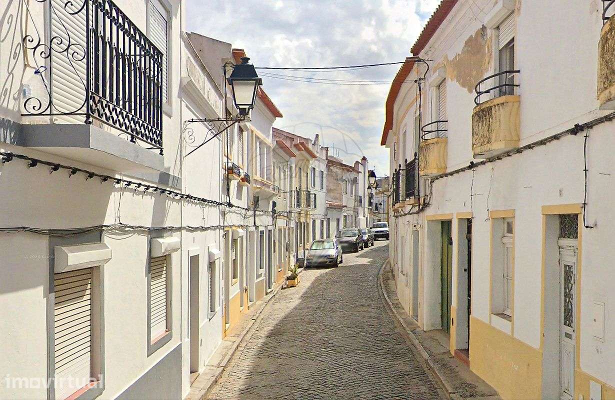 Moradia T2 para venda - Grande imagem: 2/22