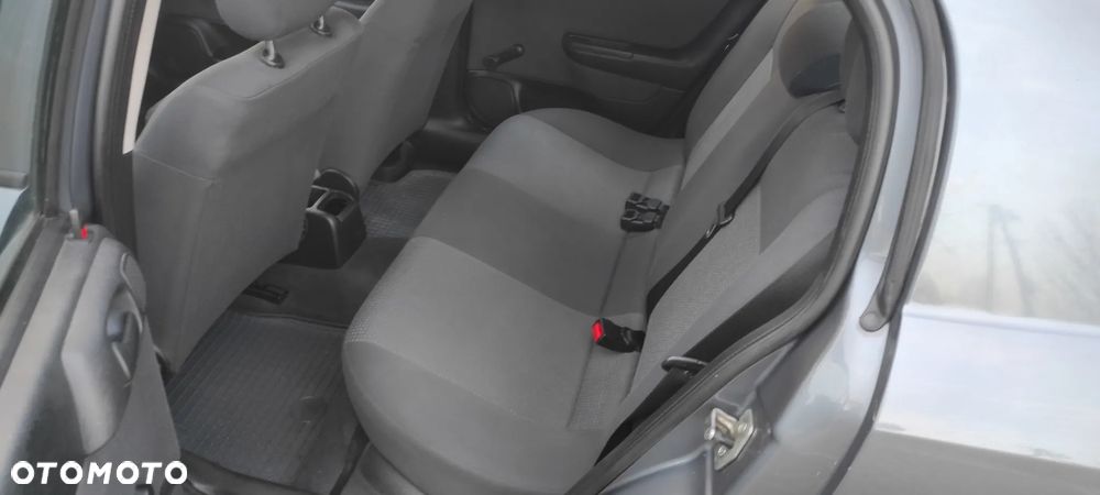 Opel Astra 1.4 Essentia - 9