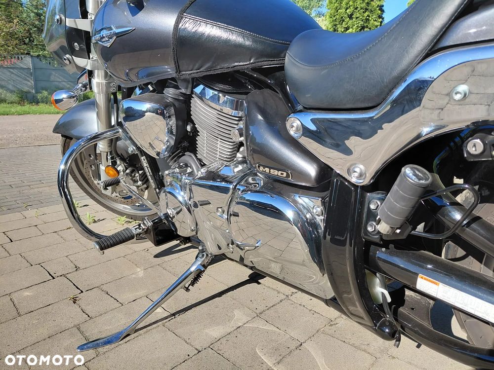 Suzuki Boulevard - 23