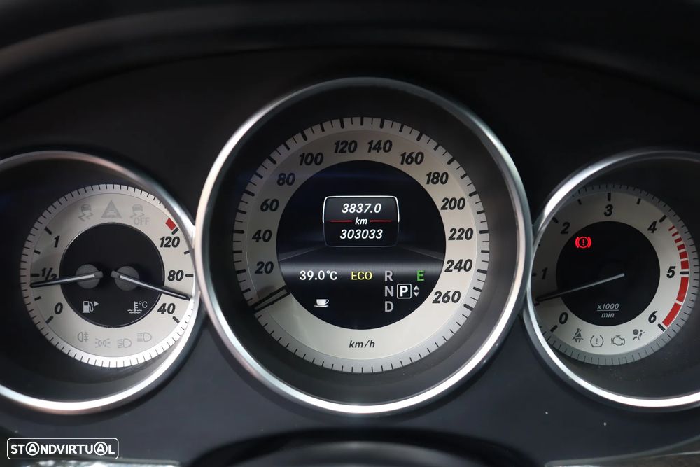 Mercedes-Benz CLS 350 CDi BlueEfficiency Shooting Brake - 24