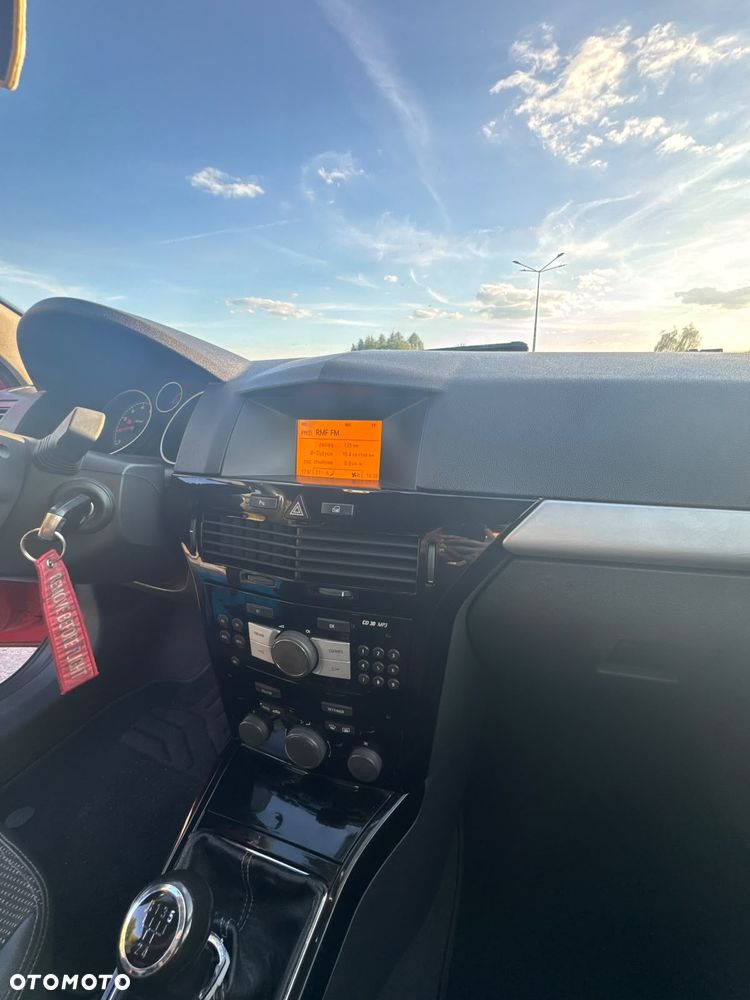 Opel Astra 1.4 - 25