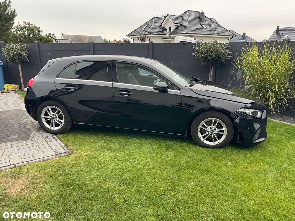 Mercedes-Benz Klasa A 180 d Progressive 7G-DCT - 36