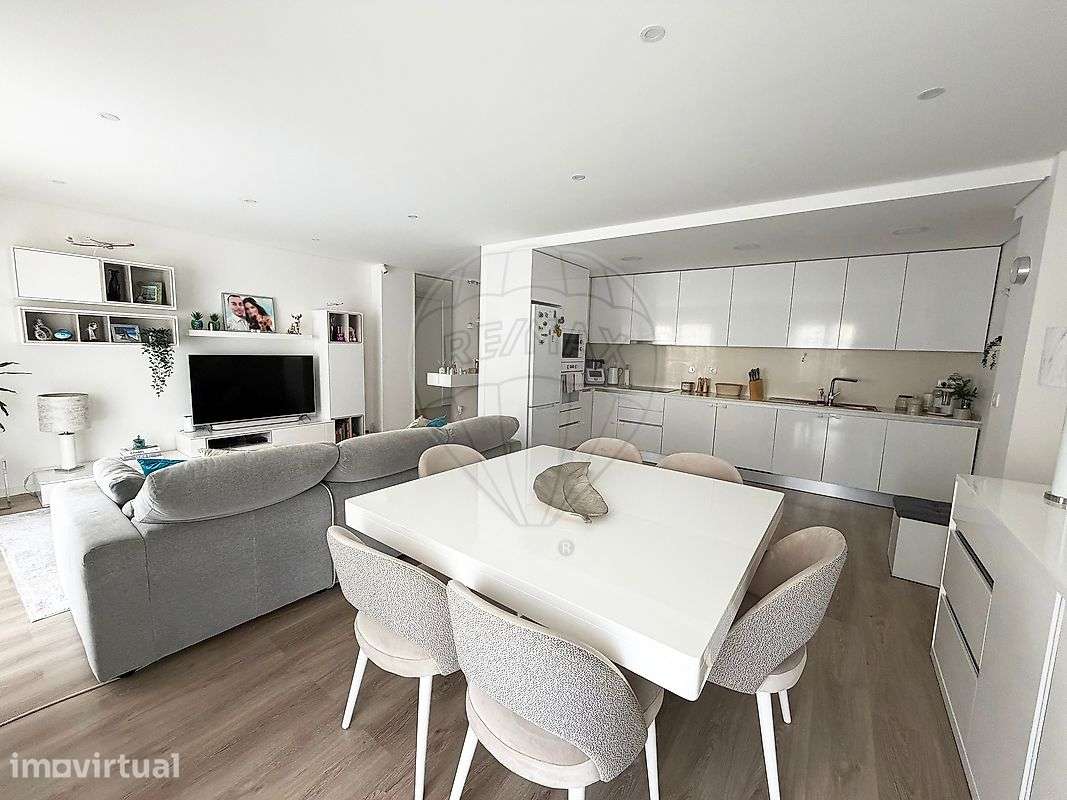 Apartamento T3 para venda - Grande imagem: 2/40