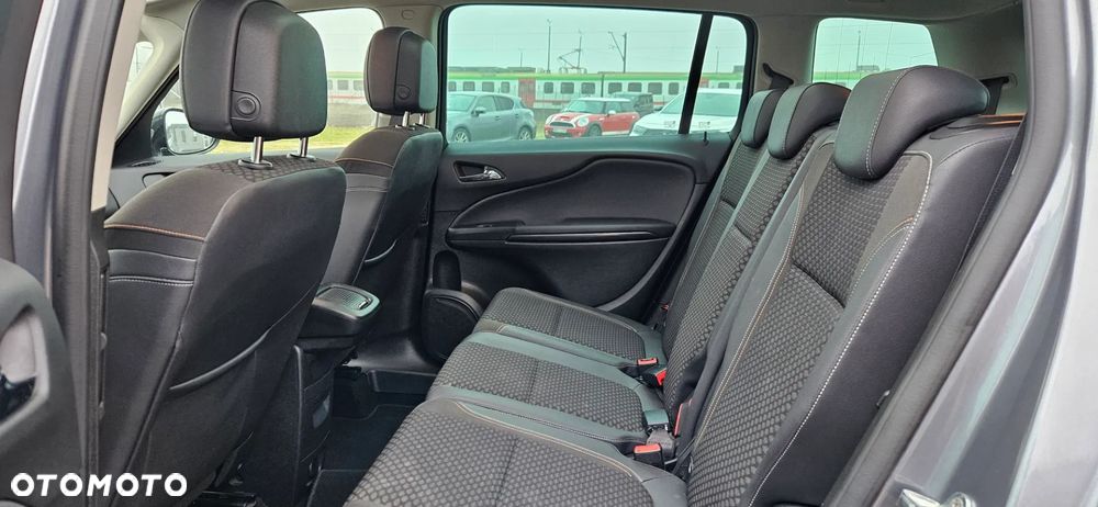 Opel Zafira 1.4 Turbo Automatik Business Edition - 20