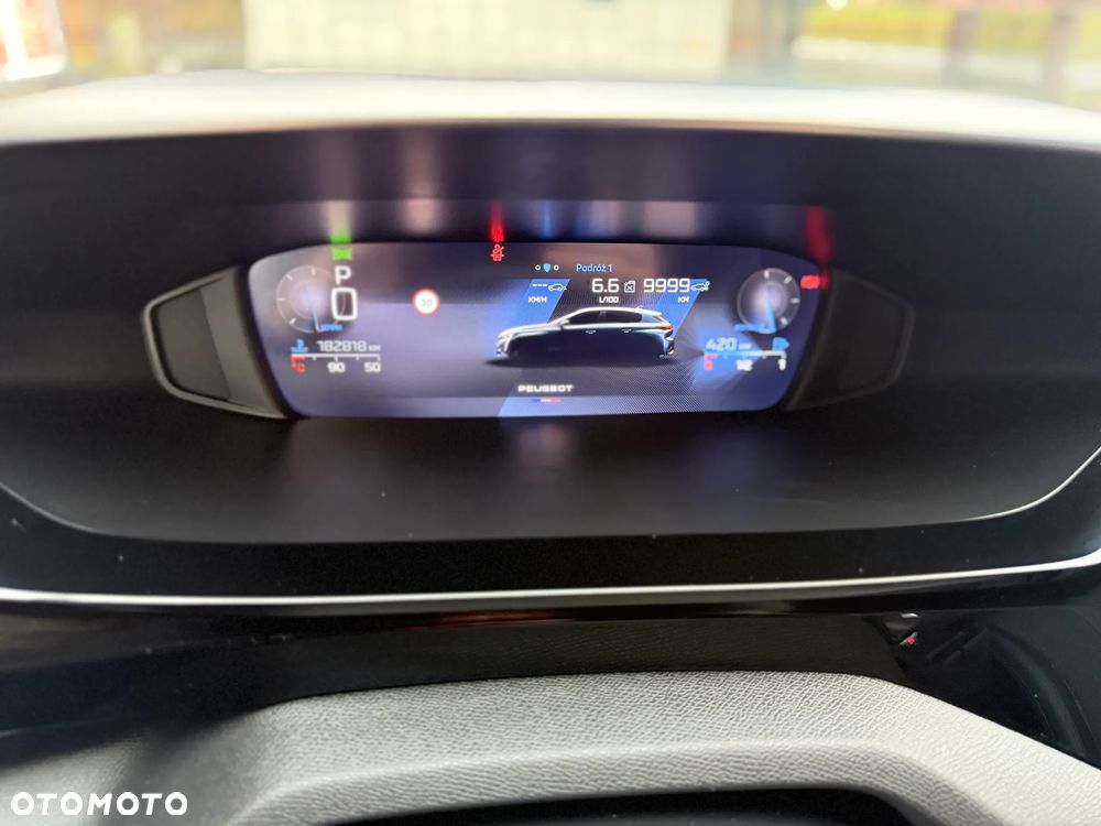 Peugeot 308 PureTech 130 EAT8 Allure - 27