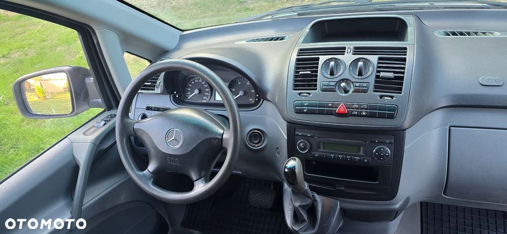 Mercedes-Benz Vito 120cdi extra long 6 osób brygadówka - 19