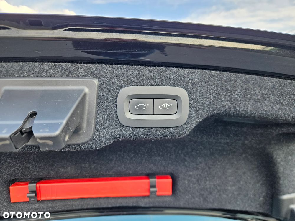 Volvo S90 D4 Momentum - 14