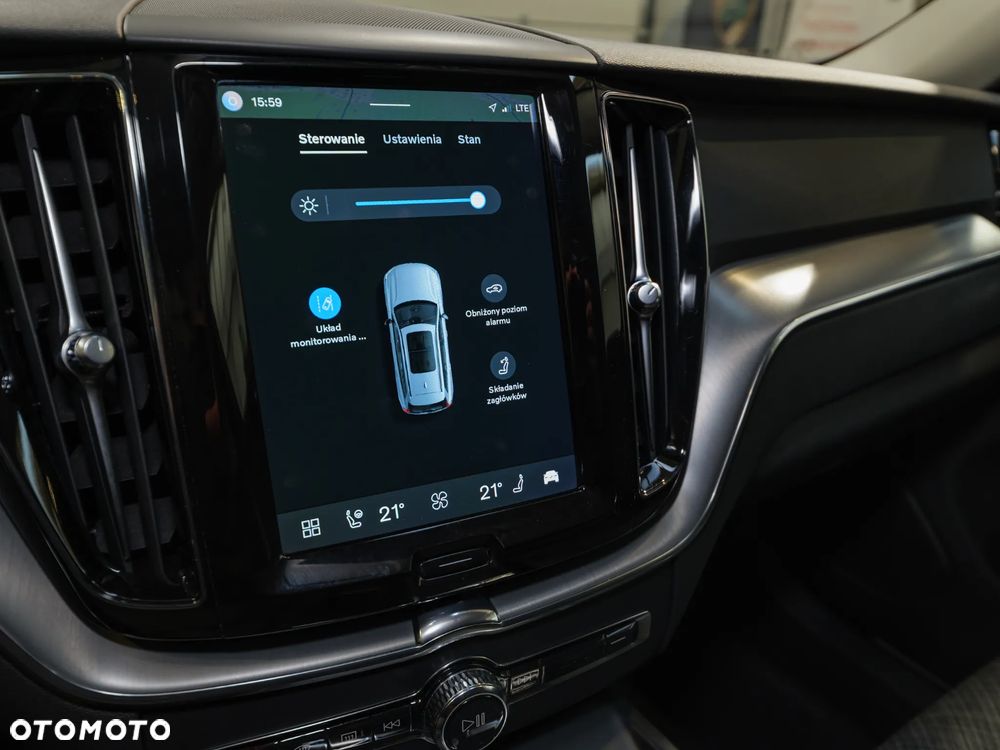 Volvo XC 60 B4 D AWD Core - 36