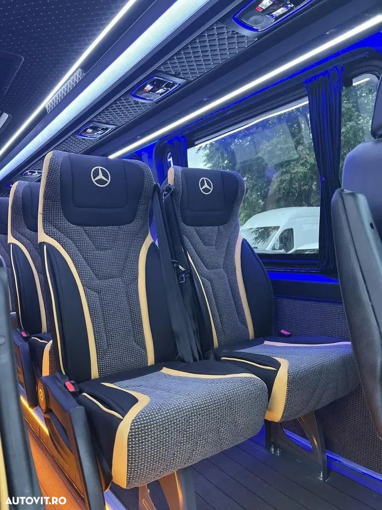Mercedes-Benz Sprinter 517 CDI Microbuz 19+1+1 - 18