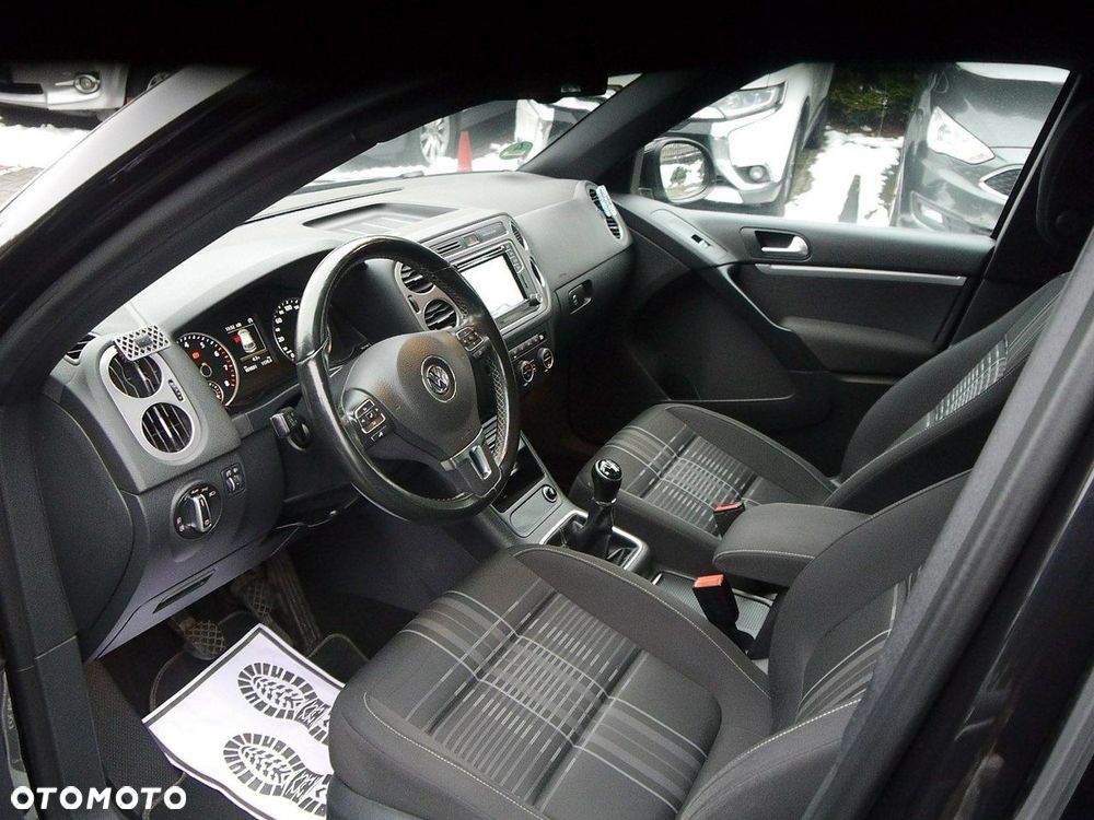 Volkswagen Tiguan 1.4 TSI BlueMotion Technology Lounge Sport & Style - 29