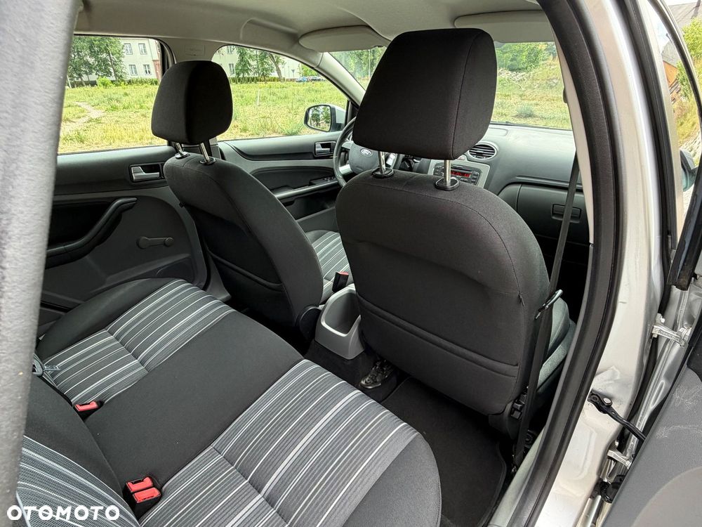 Ford Focus 1.6 16V Silver Magic - 18