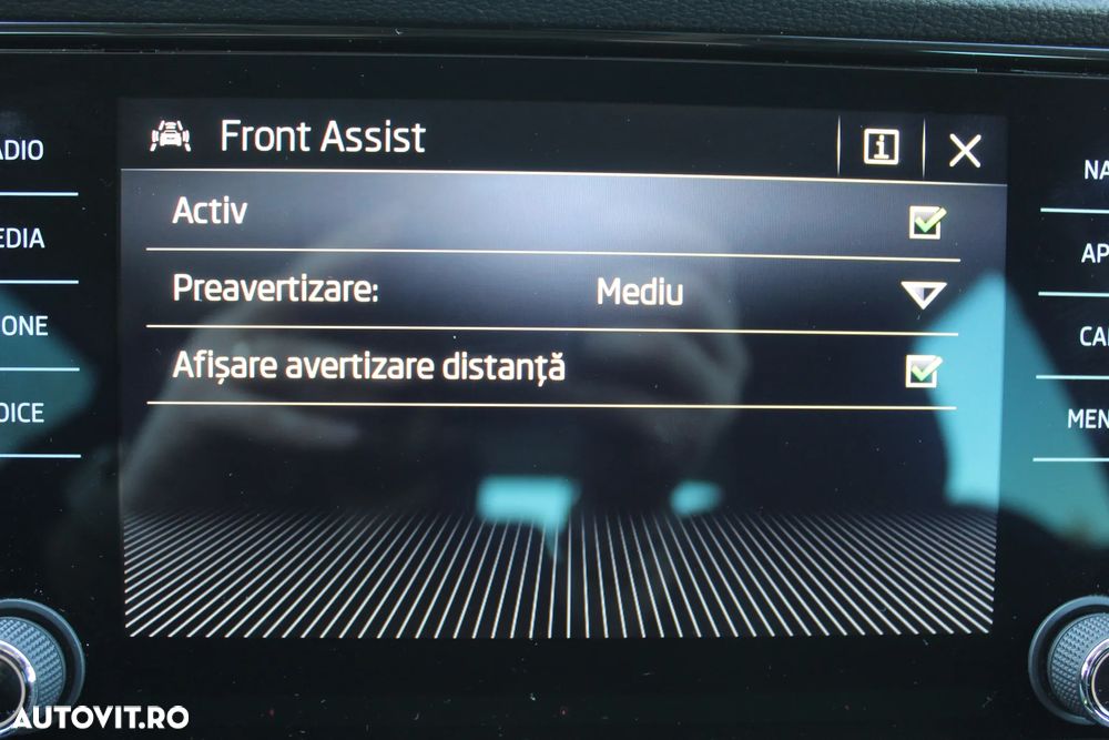 Skoda Karoq 2.0 TDI SCR DSG Style - 24