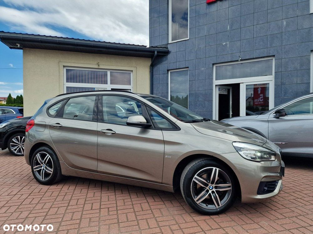 BMW Seria 2 218d Active Tourer Sport-Aut Sport Line - 13
